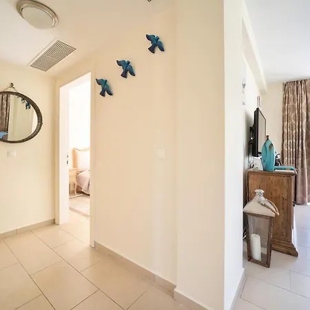 וילה Central Location, Spacious W/pool & View